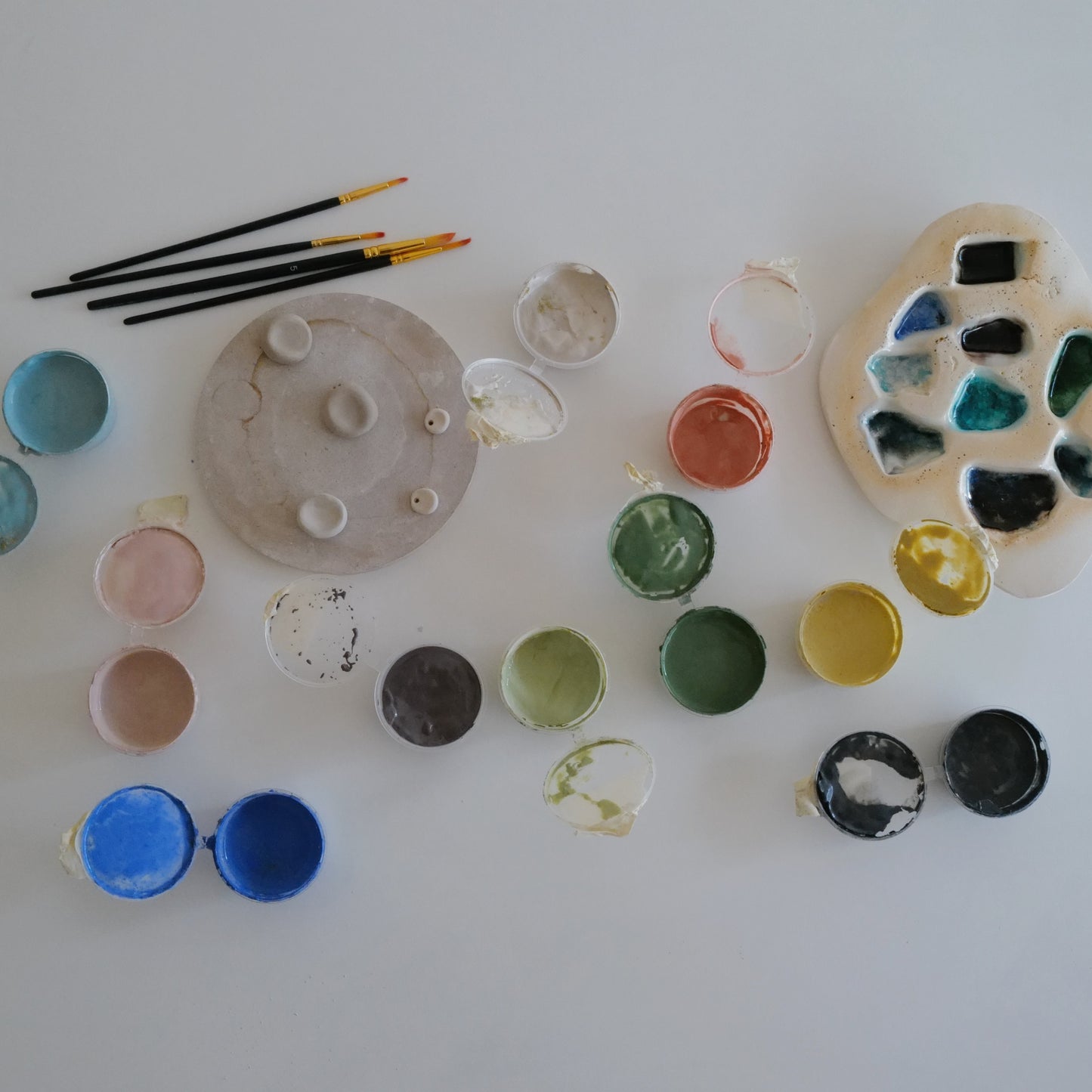 The Olive Cove x Clay Anywhere: Handbuilding Pottery Workshop For Kids, Dec 12